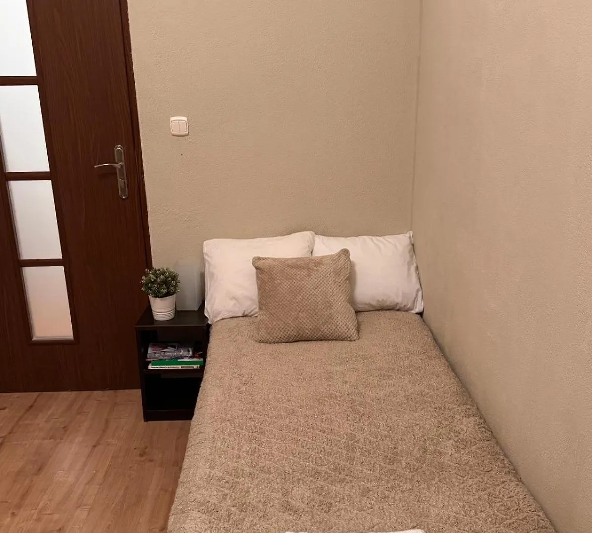 Enios Rooms Hostel Zwierzyniecka 6 Krakow